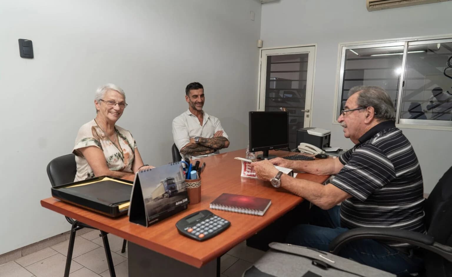El equipo en las oficinas de Blas Parera 6422